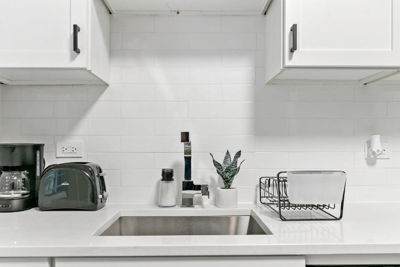 2Br Comfy And Stylish Apt In West Town - Erie 1R Chicago Ngoại thất bức ảnh